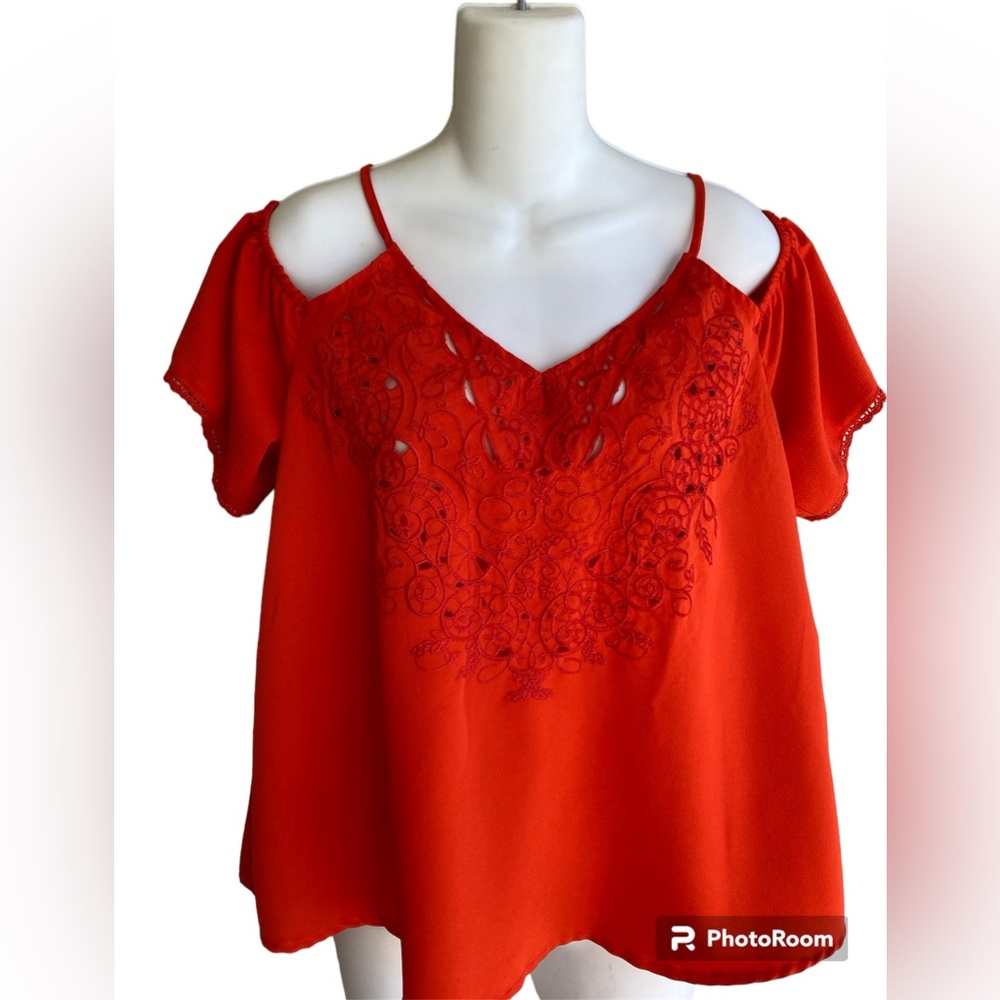 Red Off Shoulder Top Blouse Embroidery Lace at Sleeves Blue Rain Size Medium